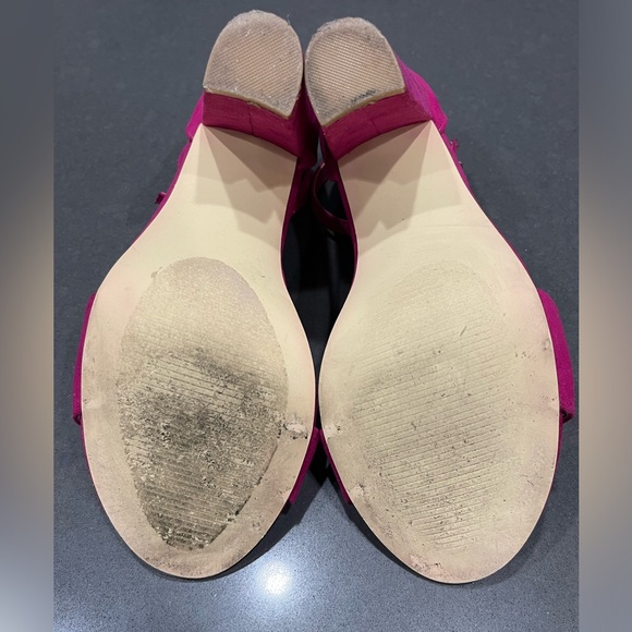 JUST FAB LENA HEELED SANDALS. Raspberry Pink/Suede-Like. Size 9. 4.25” Heel. - Picture 4 of 10